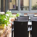 Weinstrasse No 8 