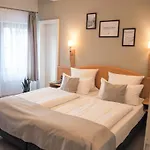 公寓式酒店 Weinstrasse No 8 