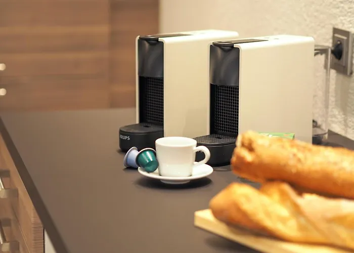 מלון דירות Weinstrasse No 8 